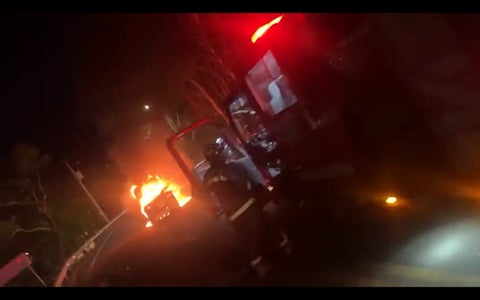 Queman ambulancia en medio del paro minero