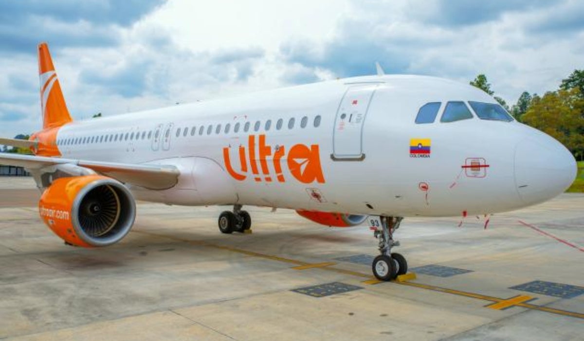 Ultra Air suspende venta de tiquetes