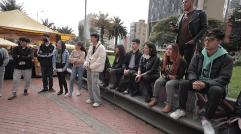 Universitarios