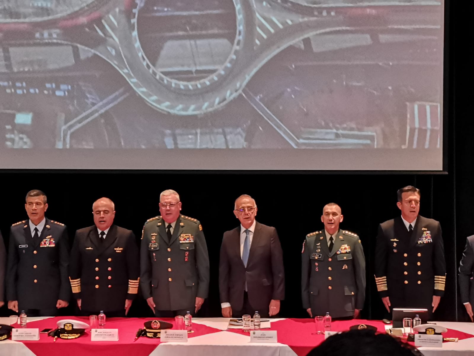 dicha estrategia fija unos parámetros para combatir el narcotráfico
