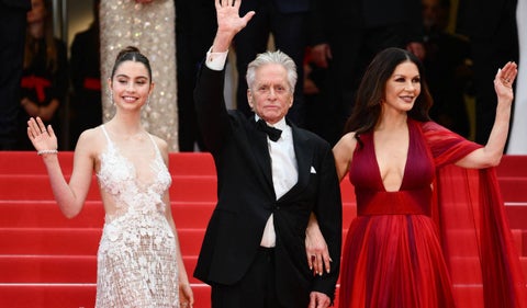Carys Zeta, Michael Douglas y Catherine Zeta Jones