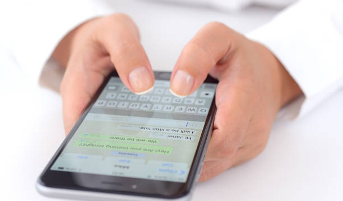 WhatsApp se cayó: No es su celular