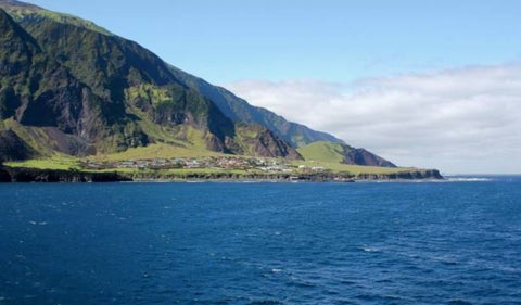 Tristán de Acuña, la isla más remota del mundo