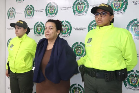 Expulsan a presunta narcotraficante desde México a Colombia