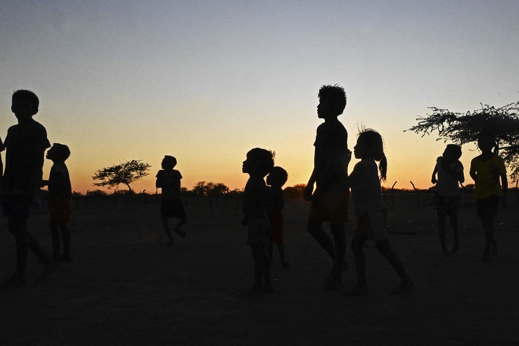 Niños indígenas wayúu en La Guajira (Colombia).
