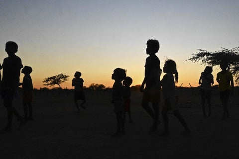 Niños indígenas wayúu en La Guajira (Colombia).
