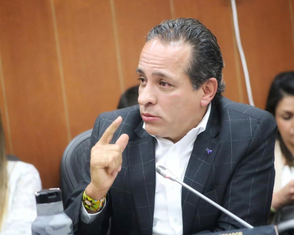 Alexander López Maya