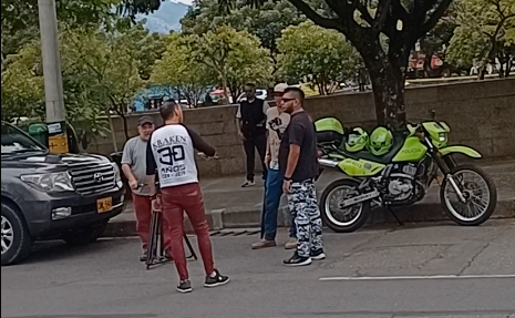 Carro oficial de la Secretaría de Seguridad con Matarife