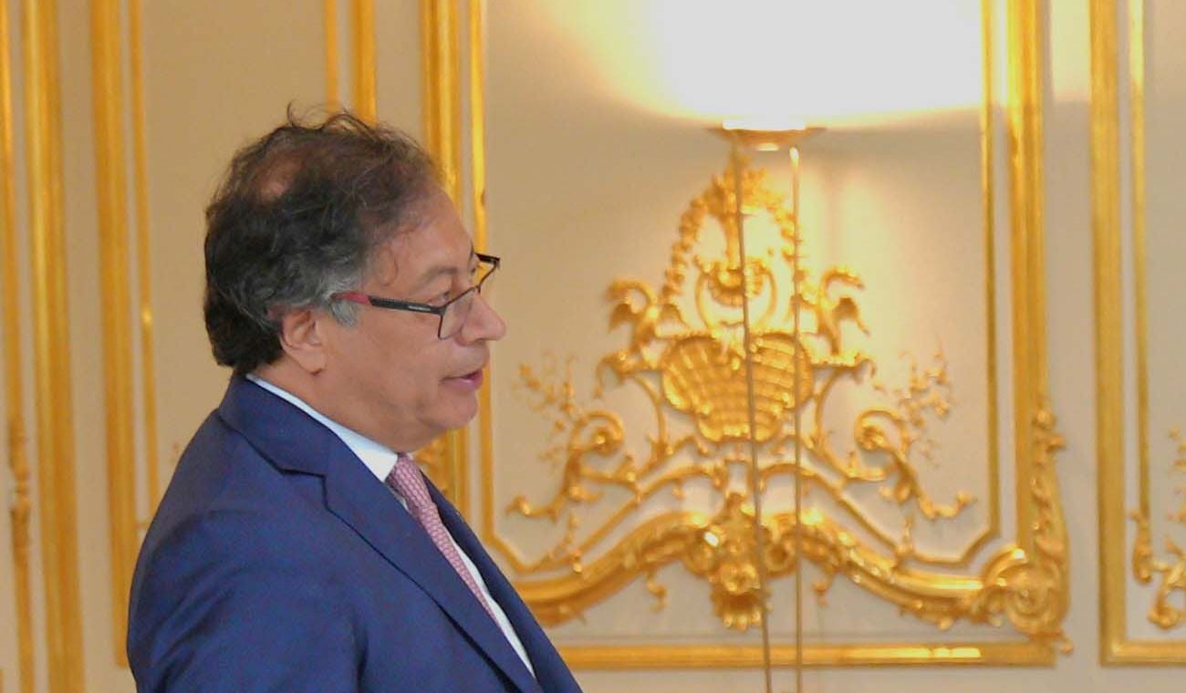 Gustavo Petro en Francia