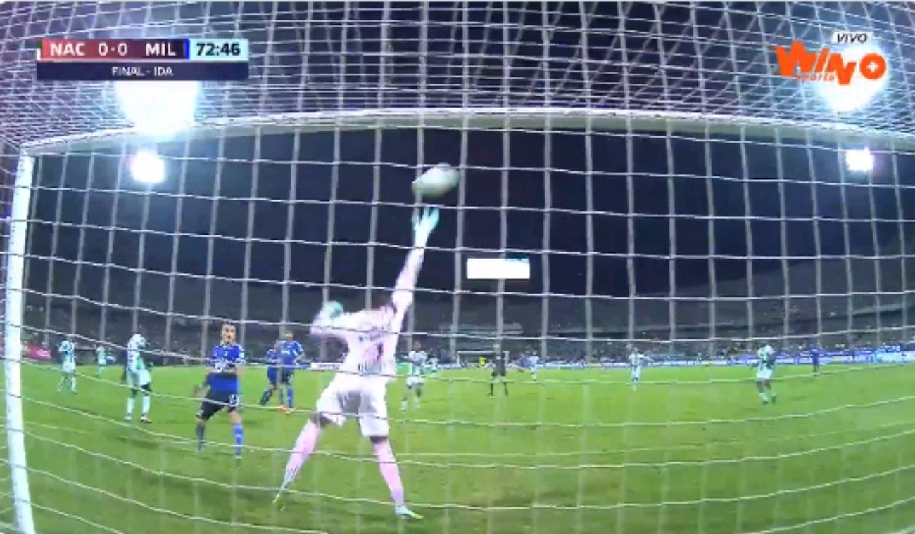 Nacional vs Millonarios: palo de Macalister Silva VIDEO