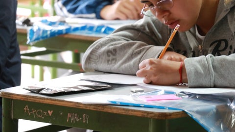 estrategia para atender malos resultados en pruebas Pisa