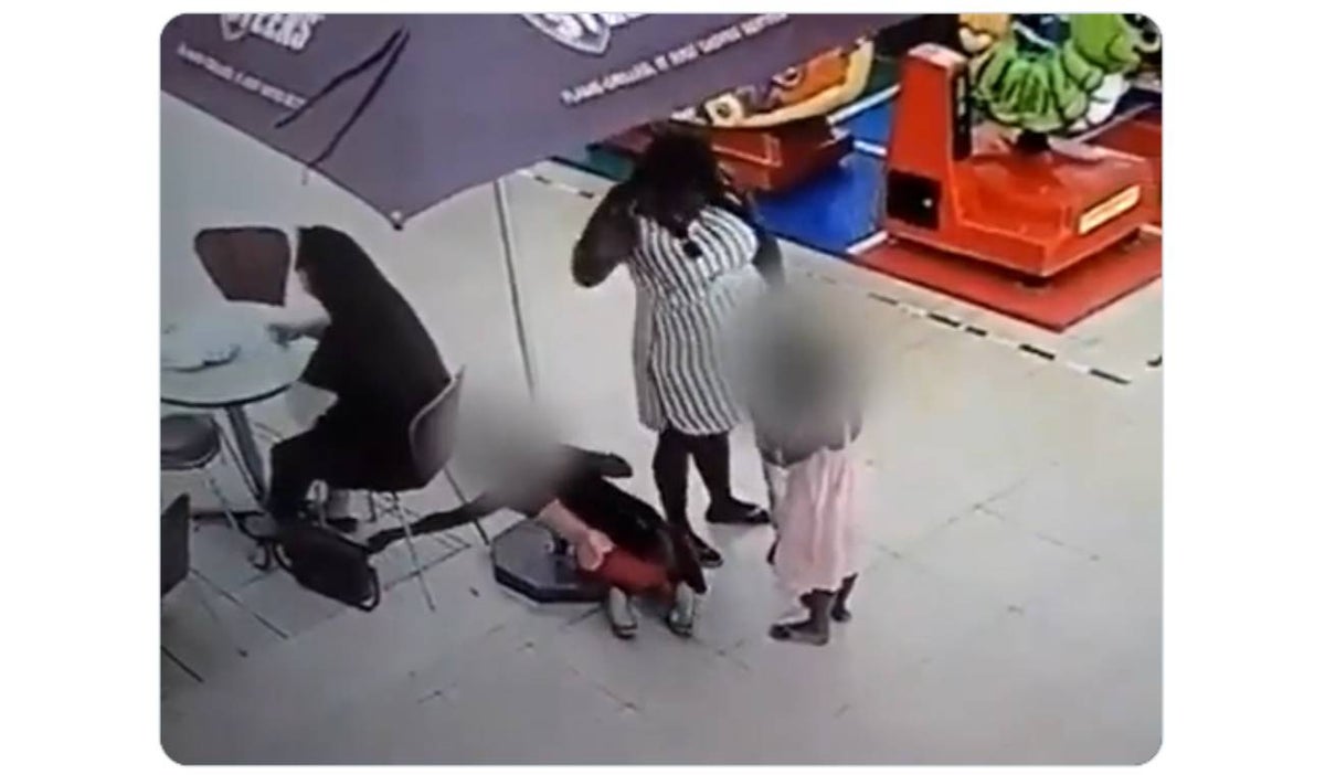 Mujer usa a sus hijos para cometer robos VIDEO