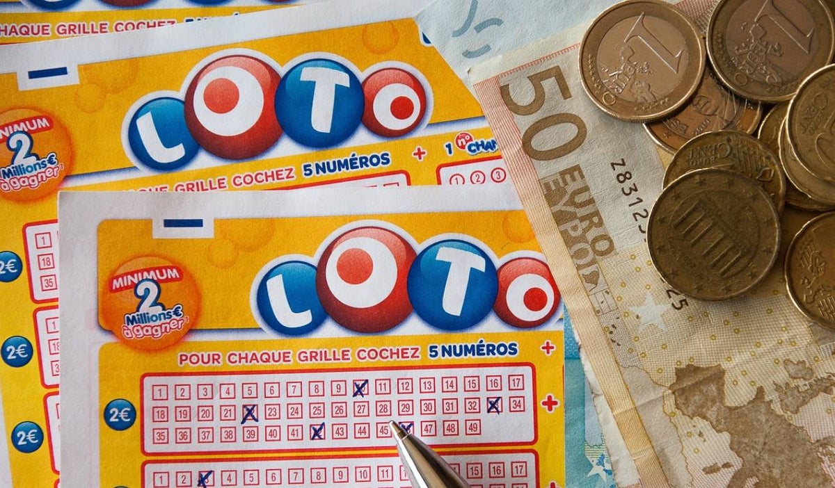 Mujer ganó la lotería