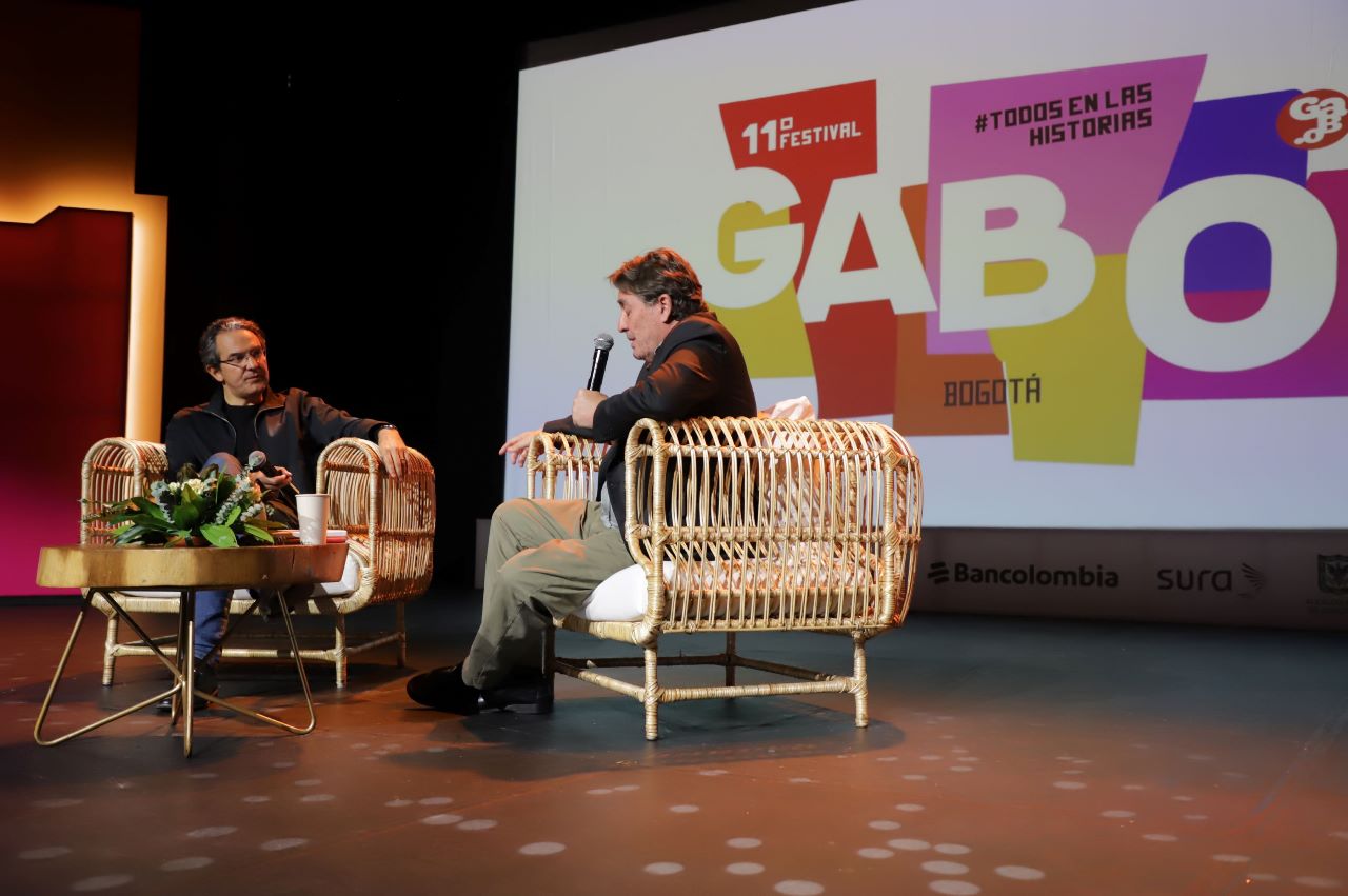 Charla del poeta Luis García Montero en el Festival Gabo