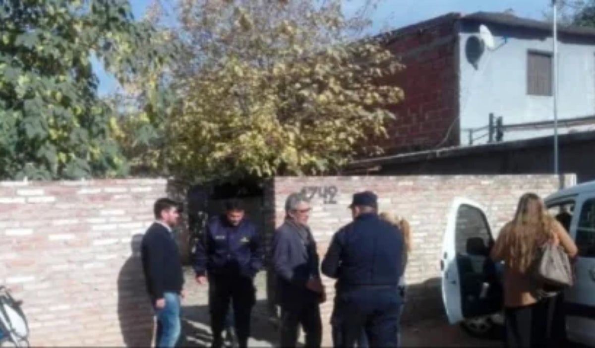 Menor de 6 años encontró cuerpo de una bebé mientras jugaba en el patio de su casa