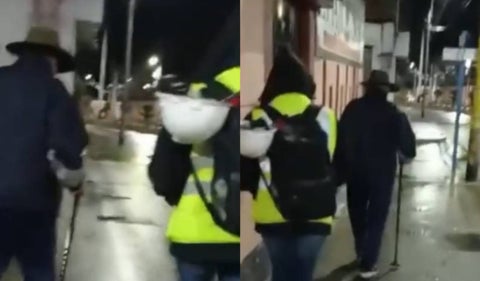 Padre de 80 años acompaña todas las madrugadas a su hija a la estación del bus