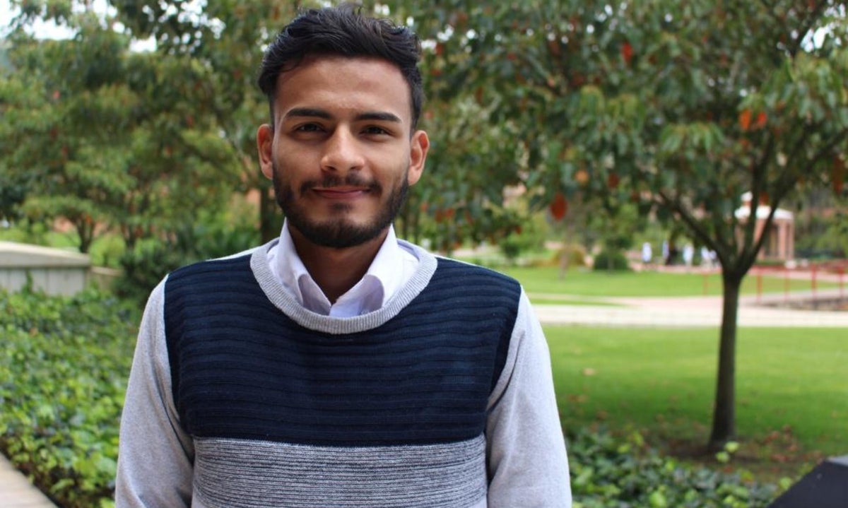 Santiago Páez, joven colombiano nominado a mejor estudiante del mundo