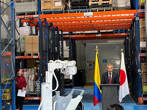 Los equipos fueron entregados en la Zona Franca de Bogotá.