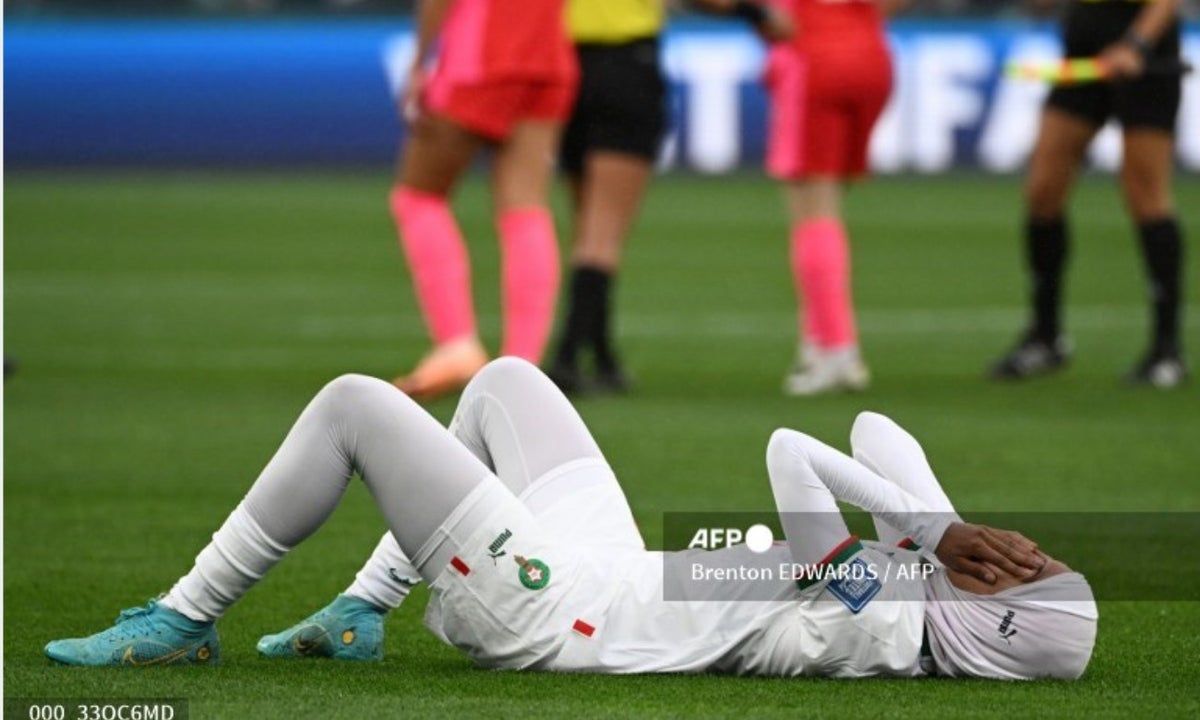 Nouhaila Benzina, futbolista que juega con velo el Mundial