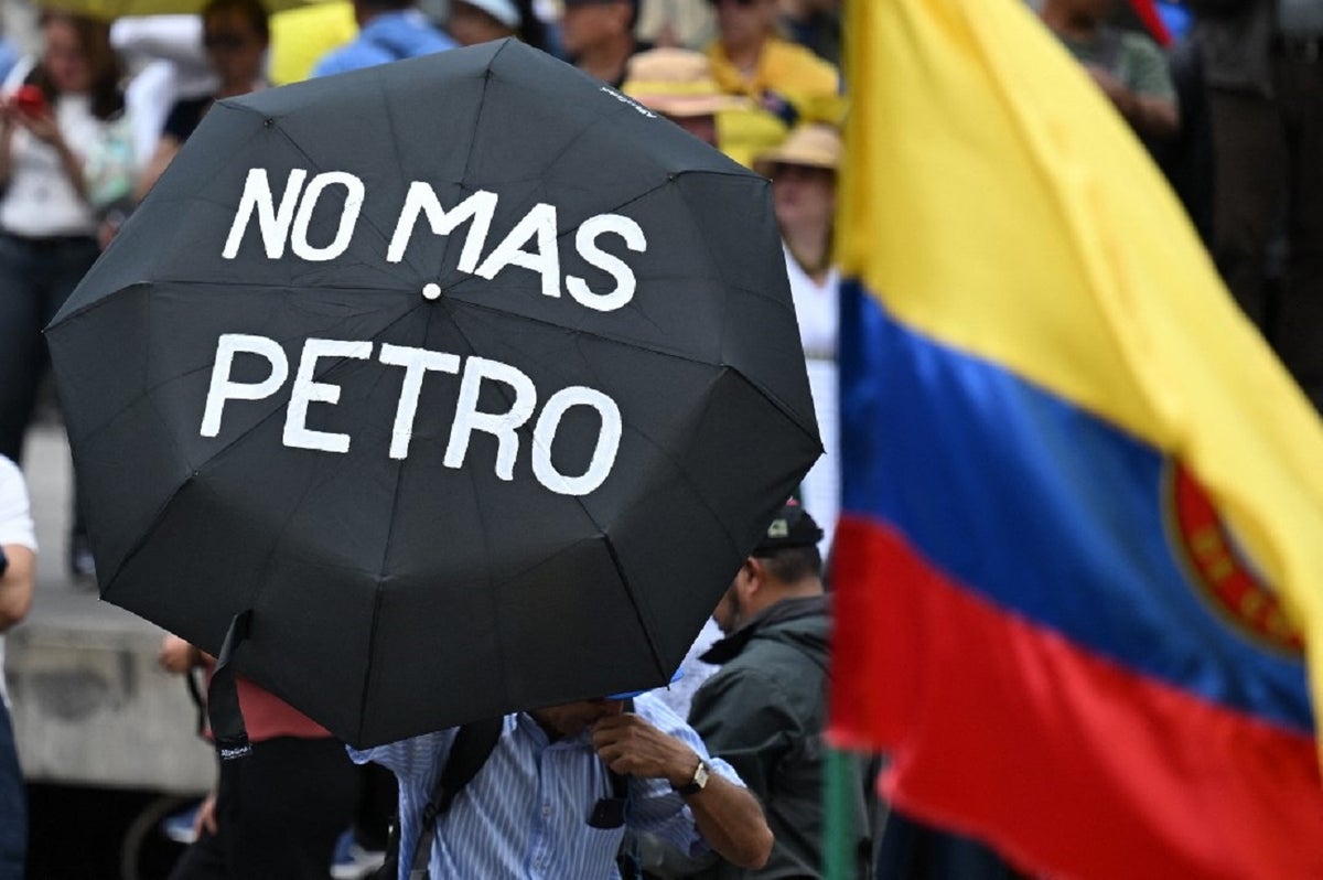 Protestas contra el presidente Gustavo Petro.