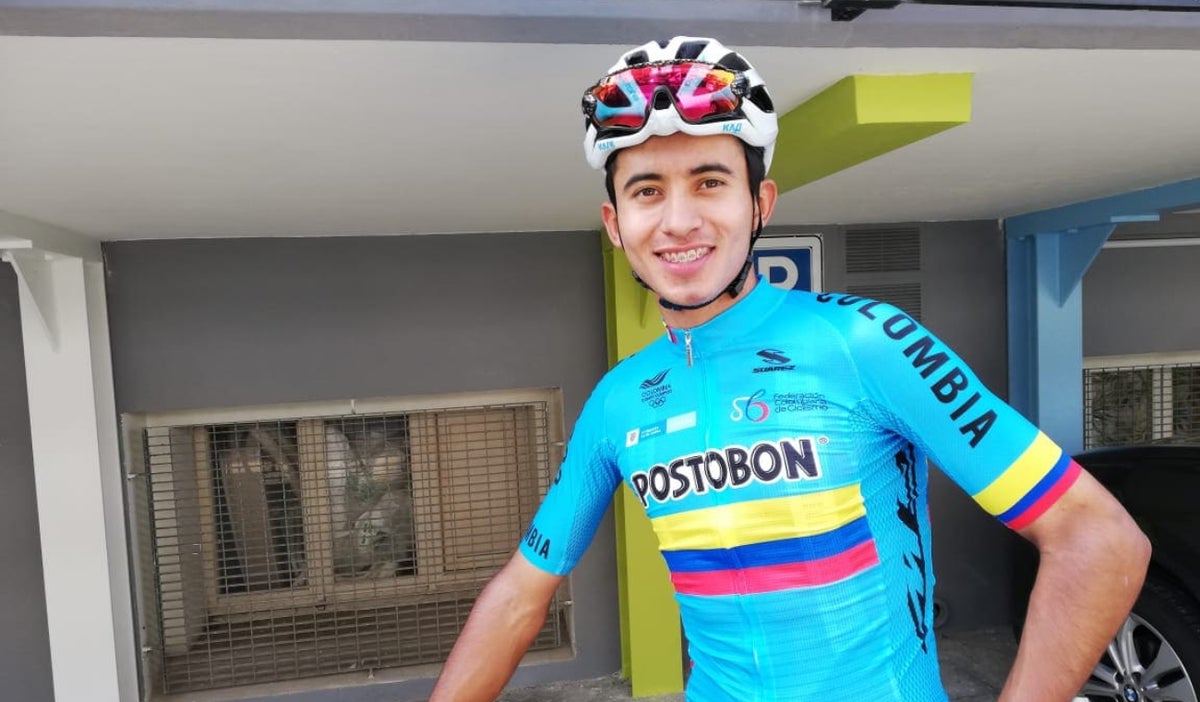 Adrián Bustamante
