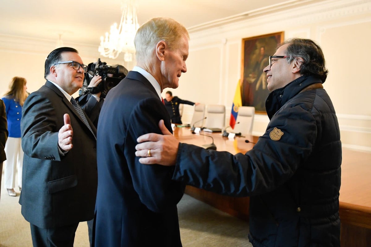 presidente Gustavo Petro y Bill Nelson, administrador de la NASA.