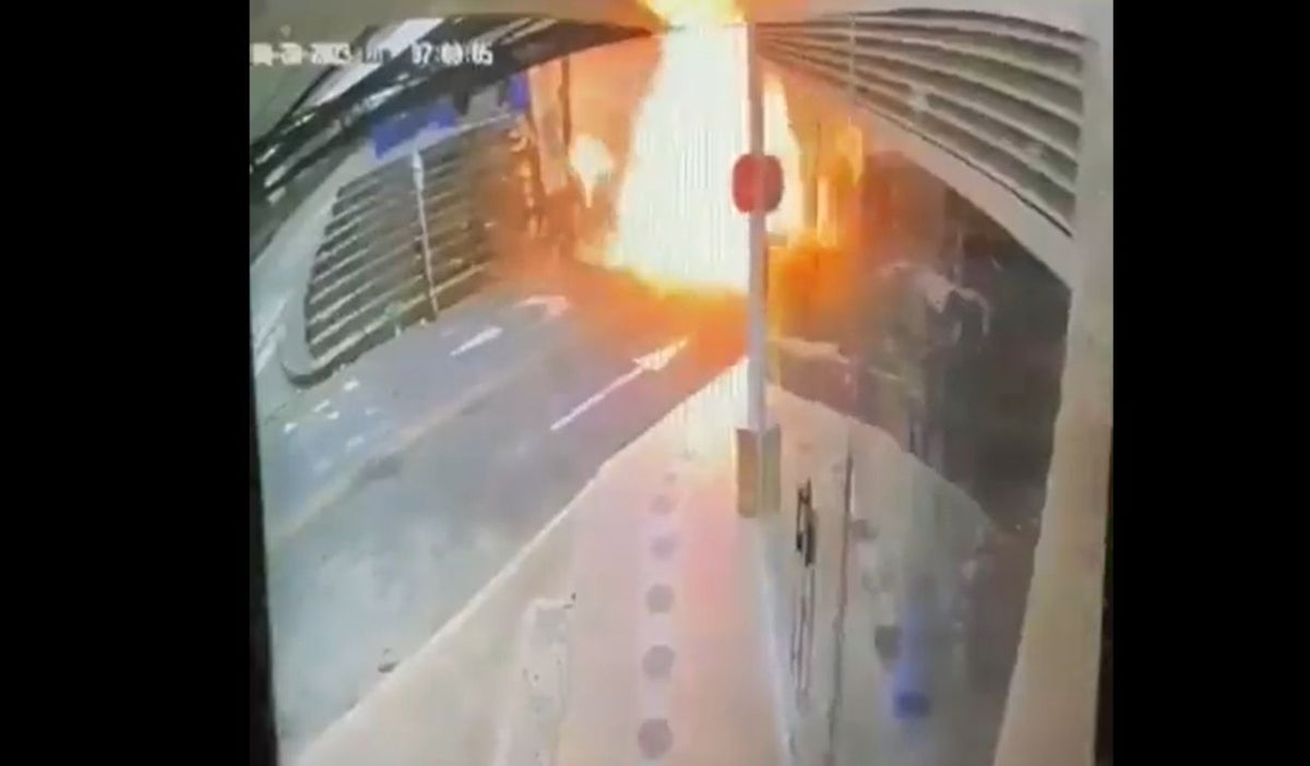 Incendio en panadería deja dos heridos de gravedad