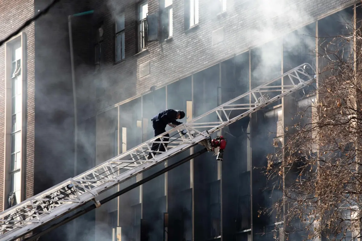 Imagen del lugar del incendio en Johannesburgo.