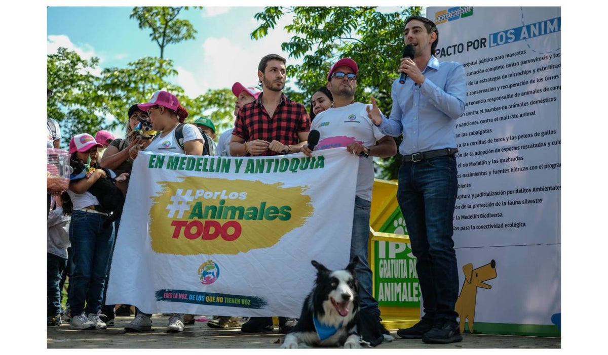 Juan Carlos Upegui y el pacto con animalistas de Medellín