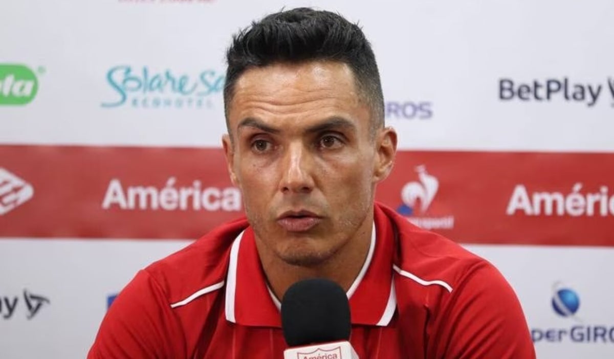 Jugadores defienden a Lucas González