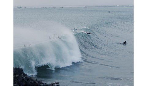 Tres niñas murieron por ola gigante del mar
