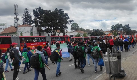 Trancones en Bogotá Avenida Caracas colapsada