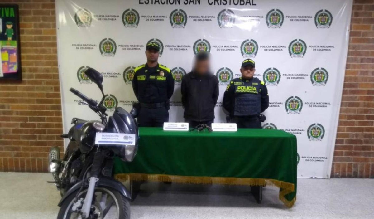 Capturan a dos personas que se enfrentaron a disparos con la Policía en Bogotá