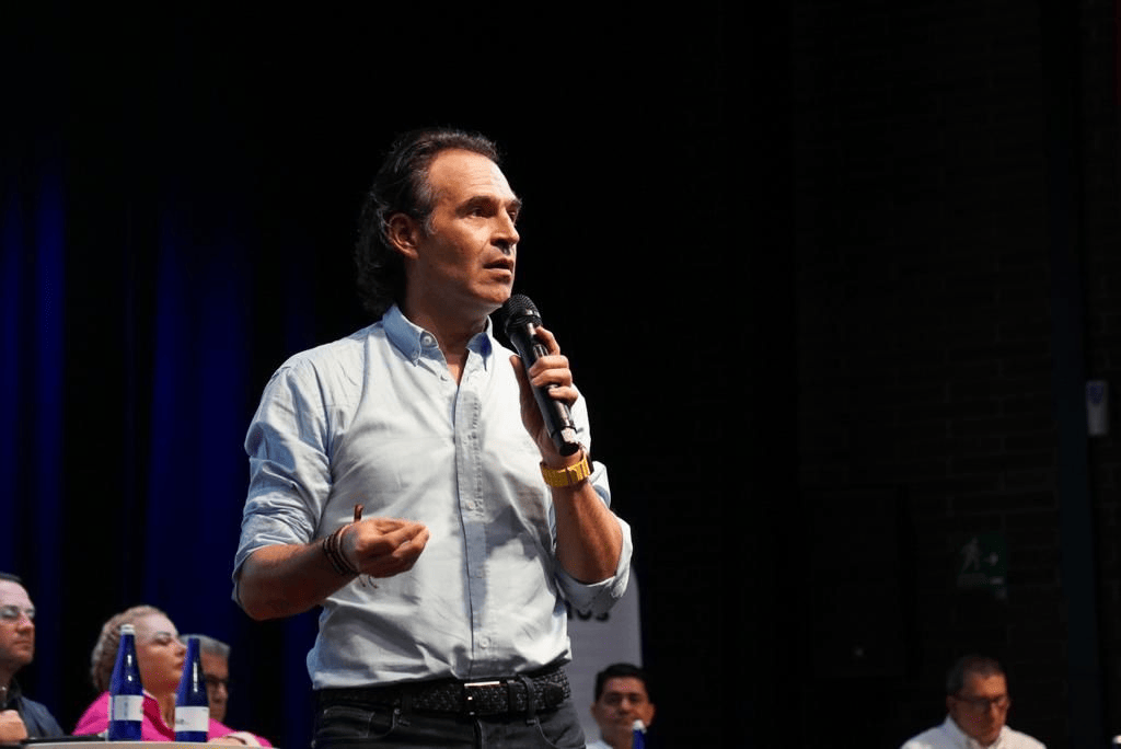 En la imagen el candidato Federico Gutiérrez. Foto: Prensa del candidato a la alcaldía de Medellín.