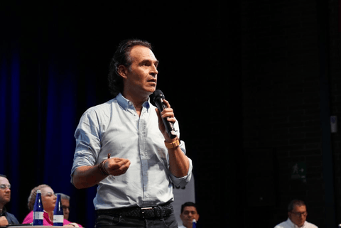 En la imagen el candidato Federico Gutiérrez. Foto: Prensa del candidato a la alcaldía de Medellín.