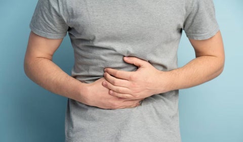 La reacción de los hombres al sentir un cólico menstrual