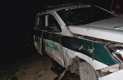 Cinco uniformados heridos