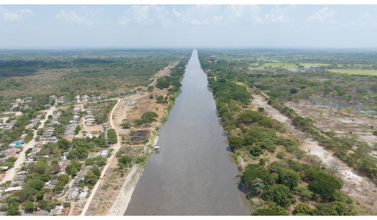 Avanza la obra de restauración del Canal del Dique