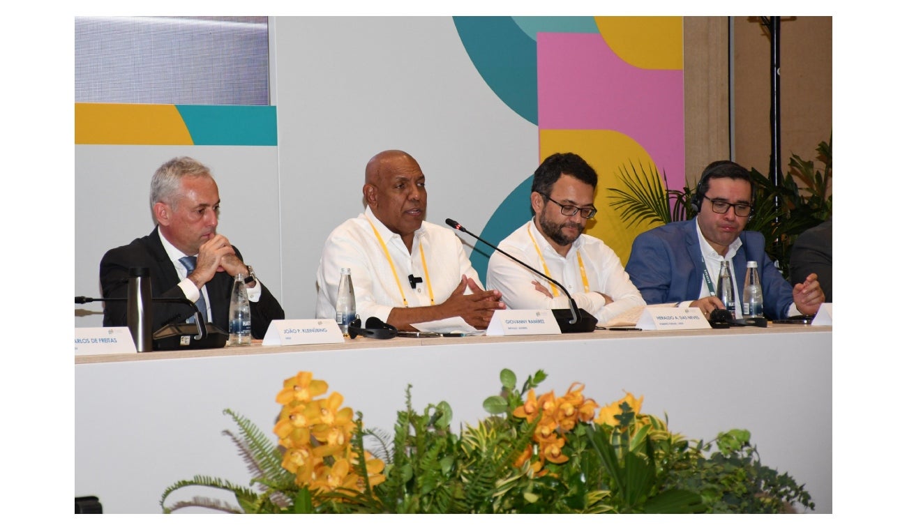 Infis en la Cumbre de las FiCS 2023