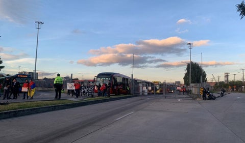 Protestas en el Portal El Dorado