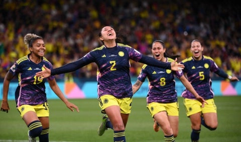 Video: Colombia se impone con un 2-0 ante Panamá