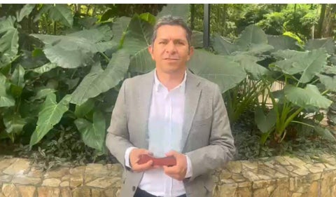 Camilo Enciso Suárez, veterinario destacado por la Fundación Aurelio Llano Posada 2023