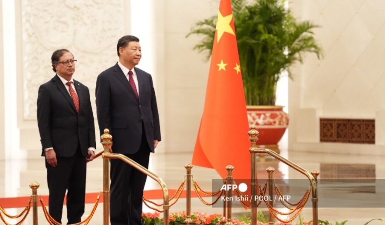 Gustavo Petro en su visita a China