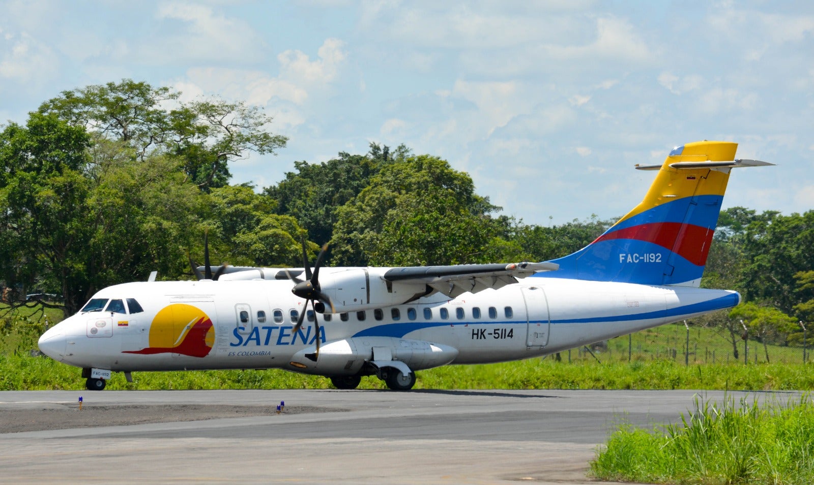 AEROLINEA SATENA