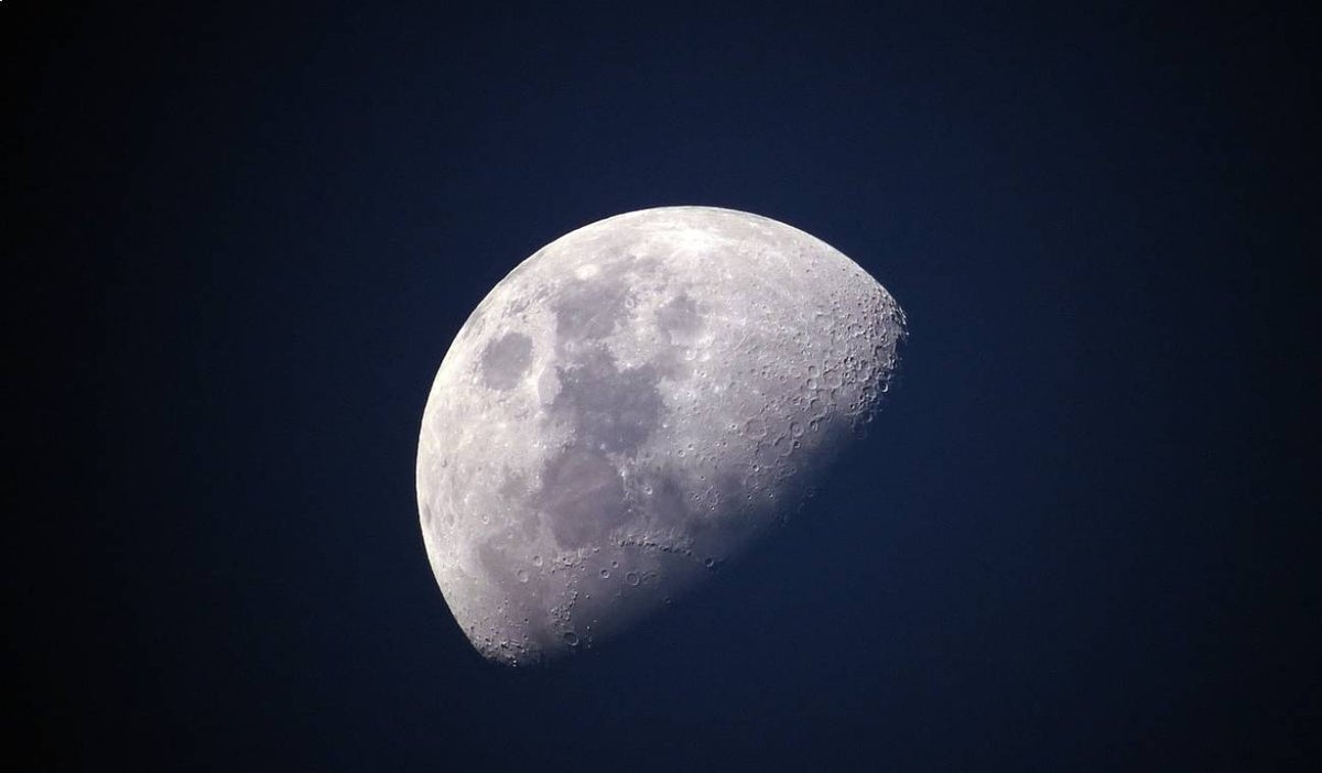 Luna