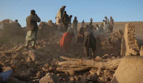 Terremoto en Afganistán. Damnificados en la provincia de Herat