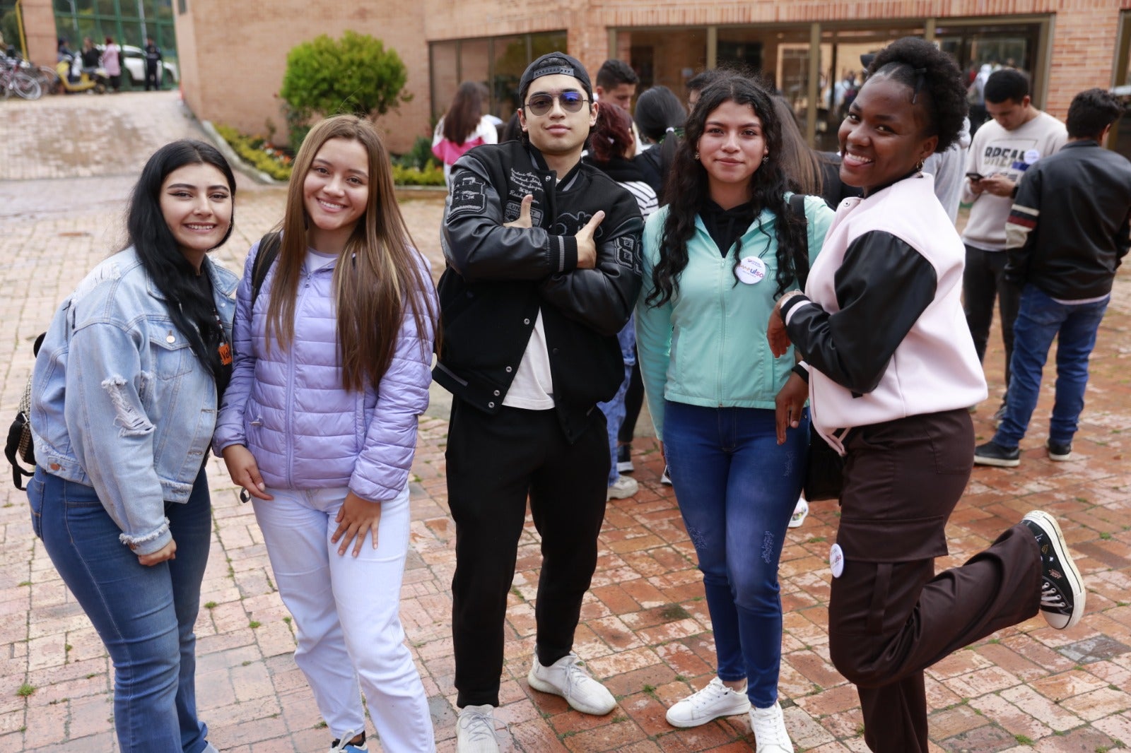 Jóvenes en Acción
