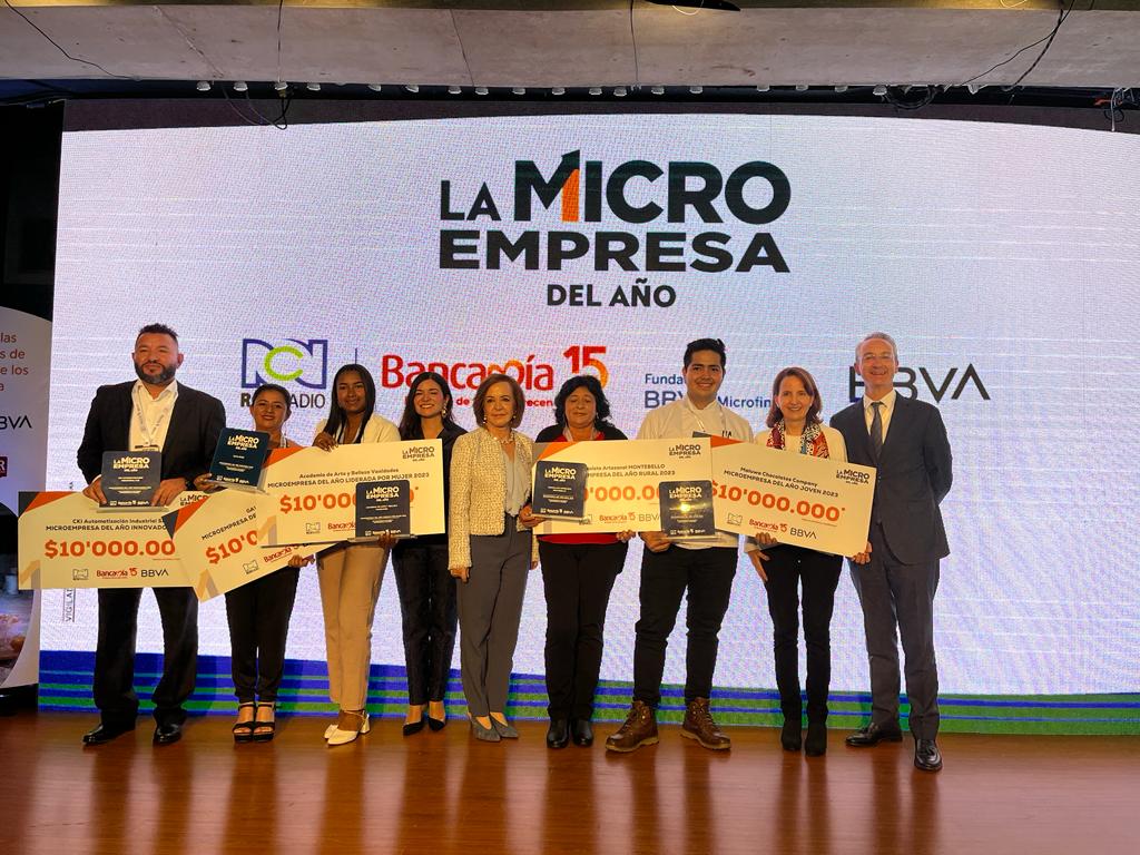 Los ganadores del reconocimiento.