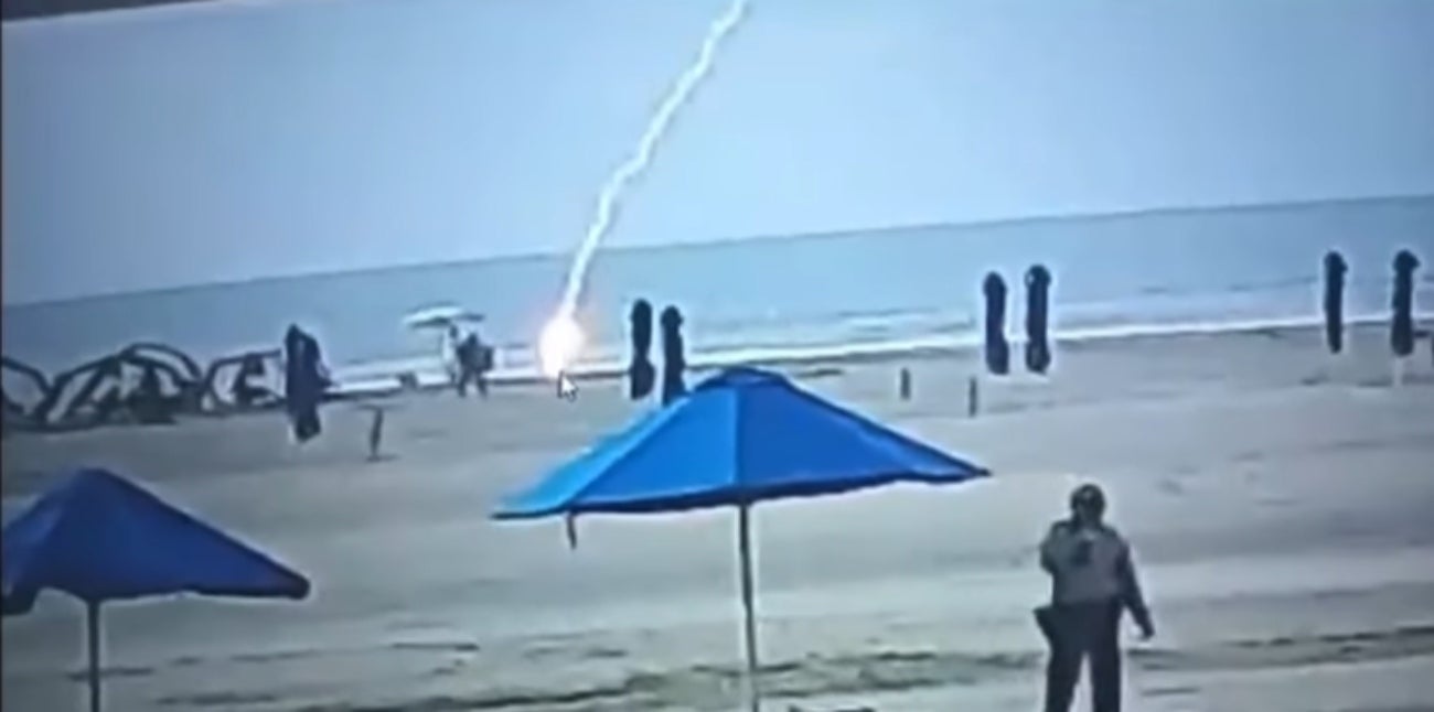 Turista murió tras ser impactada por un rayo en famosa playa de Cartagena