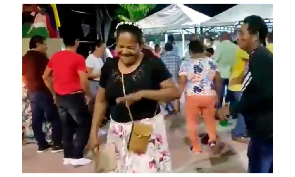 Mujer murió mientras bailaba en unas fiestas en Magdalena